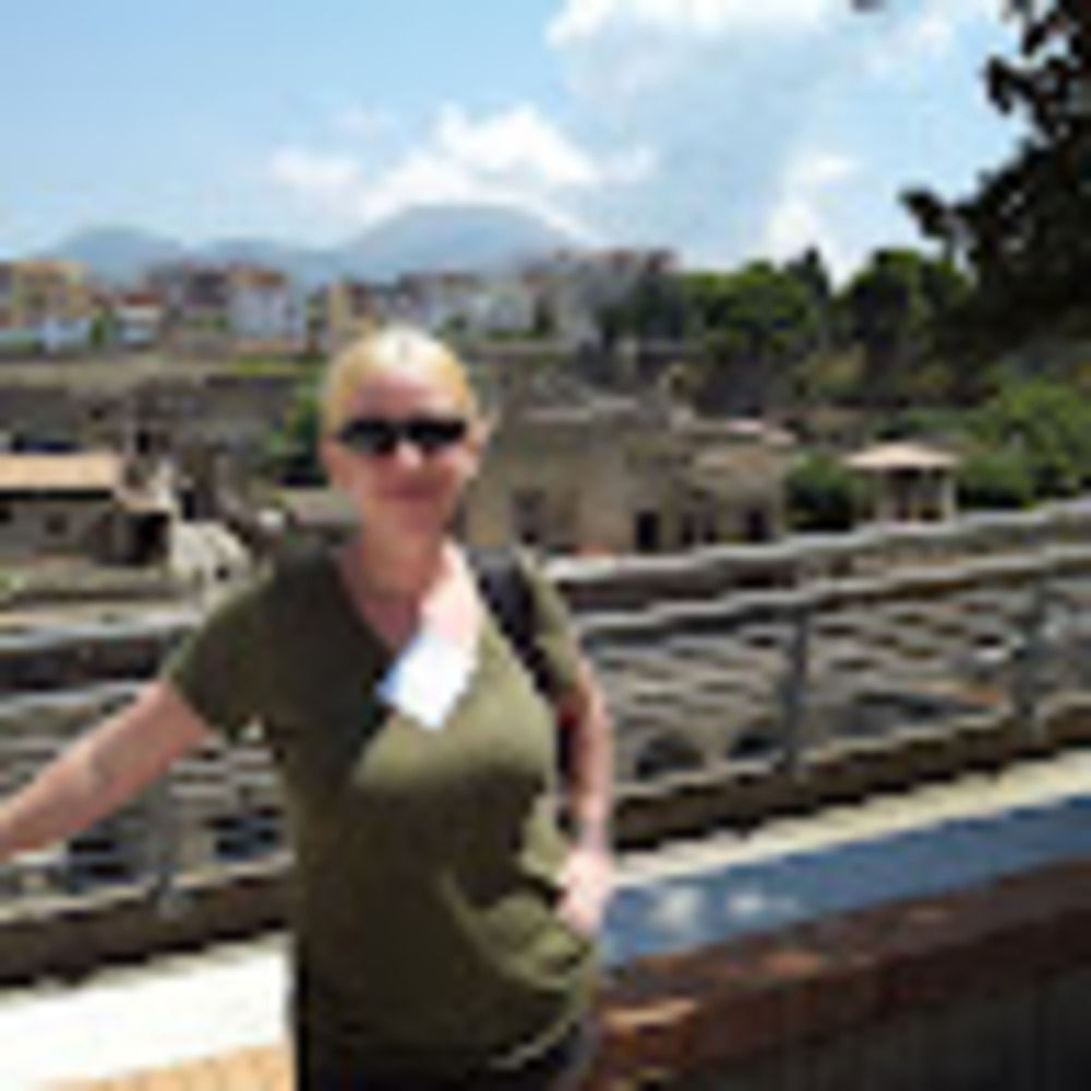 Meet your Posher, Melanie
